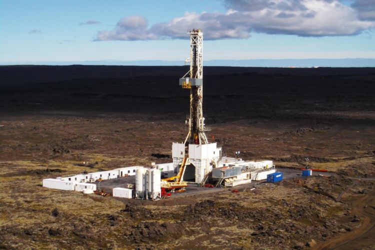 تلاش ایسلندی‌ ها برای تولید انرژی با حفر داغ ترین گودال جهان 