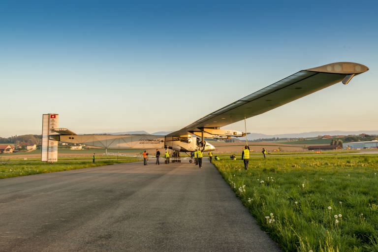 اولین پرواز هواپیمای خورشیدی به دور دنیا