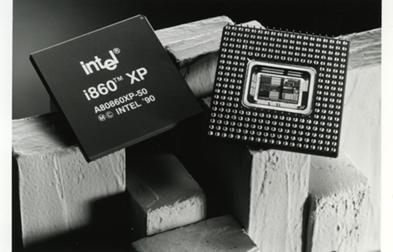 پردازنده اینتل intel i860 