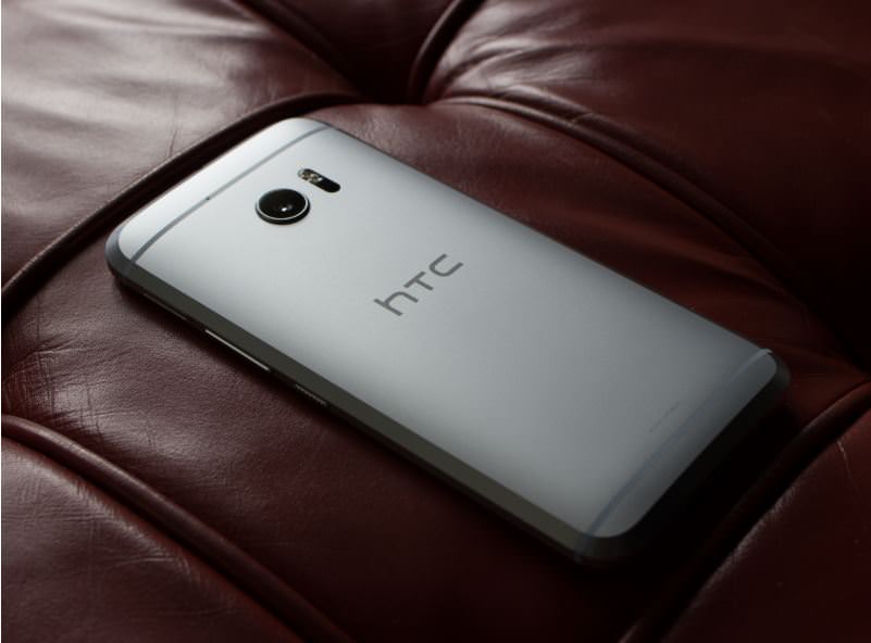 htc-and-huawei-might-be-making-them
