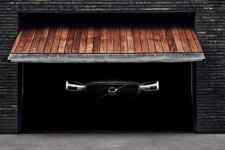 XC60 جدید ولوو می‌تواند شما را از خطرات جاده‌ای دور نگه دارد