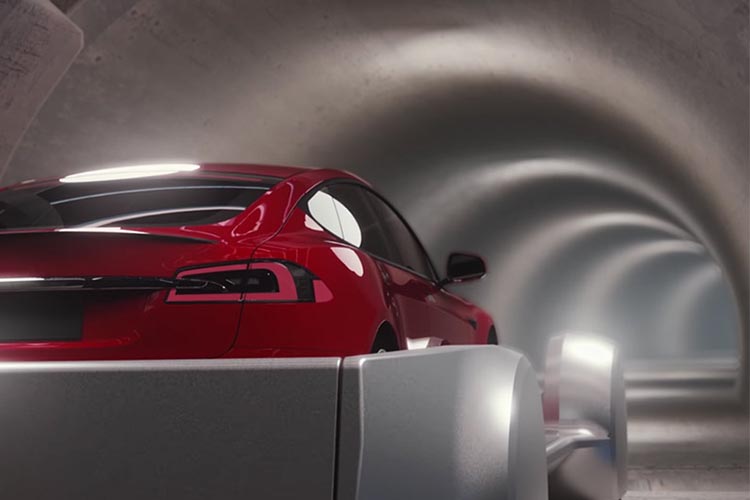 آزمایش موفق تونل ایلان ماسک، در سرعت ۲۰۰ کیلومتر بر ساعت