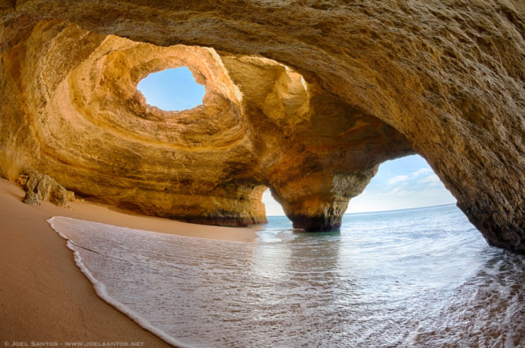 Top-10-Unusual-Beaches-Algarve-Photo-by-Joel-Santos-740x491.jpg