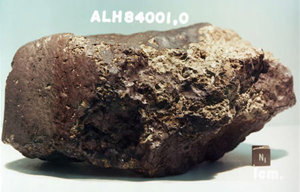 mars-meteorite-life-controversy-1-101021-02
