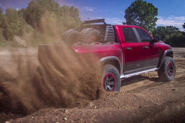 دوج Ram Rebel TRX با پیشرانه هلکت