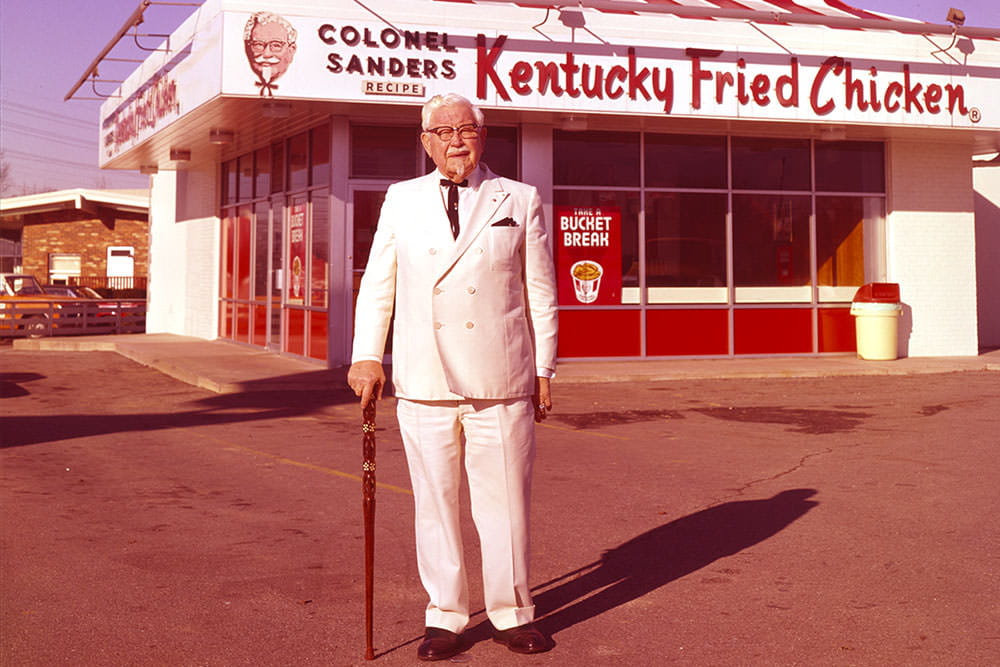 کلنل سندرز و KFC