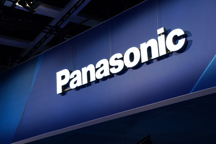 پاناسونیک پنل IPS LCD را با کنتراست استاتیک 1:1000000 معرفی کرد
