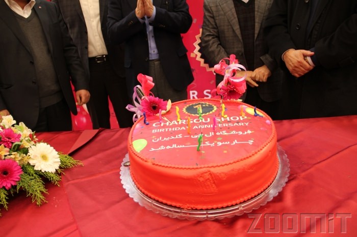جشن یکسالگی برندشاپ ال‌جی در چارسو