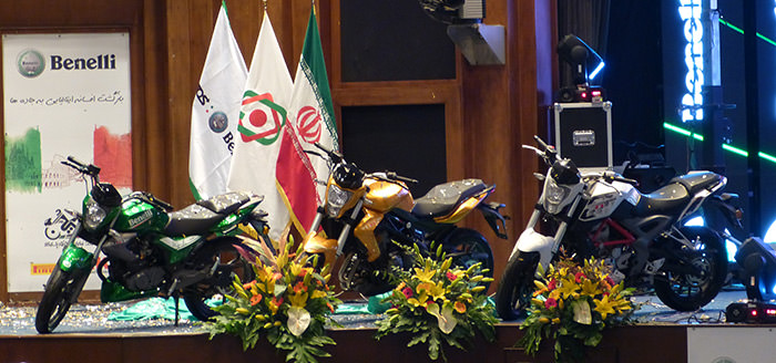 مراسم رونمایی موتورسیکلت‌های بنلی