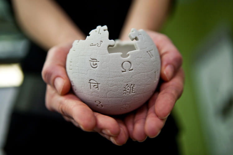 آمازون به بنیاد ویکی‌ مدیا یک میلیون دلار کمک مالی اهدا کرد