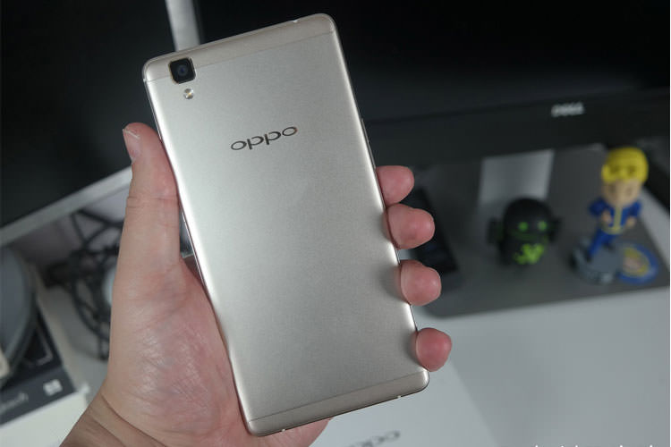 تجربه کاربری نزدیک به اندروید خالص در گوشی هوشمند Oppo R7s با پروژه آزمایشی Spectrum