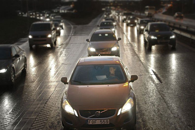 ۲۱ میلیون خودروی بدون راننده تا سال ۲۰۳۵ وارد خیابان ها خواهند شد