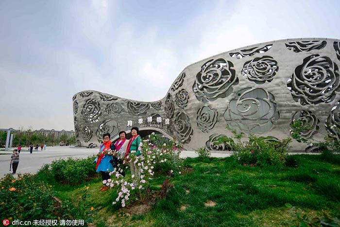 افتتاح نخستین موزه گل رز جهان در شهر پکن