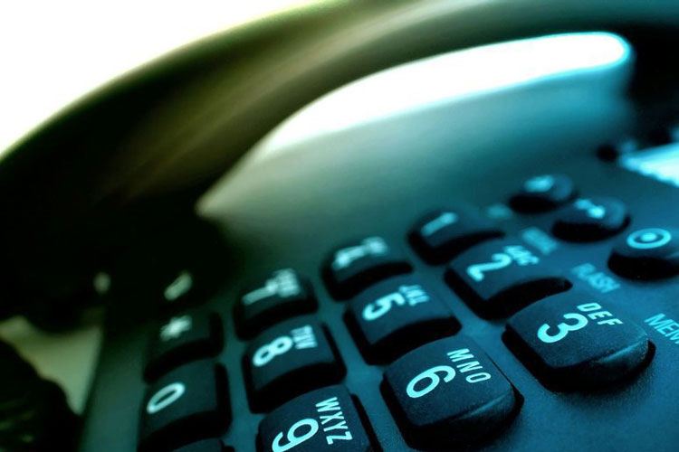 وزیر ارتباطات: افزایش تعرفه تلفن برای تامین هزینه‌ های مخابرات است