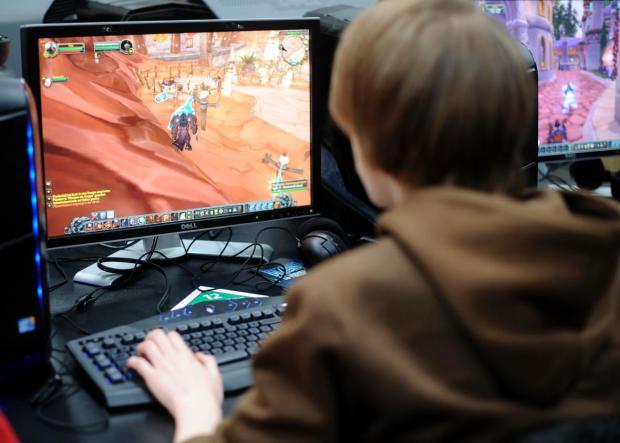 دانش آموزانی که بازی های آنلاین انجام می‌دهند نتایج آکادمیک بهتری کسب خواهند کرد