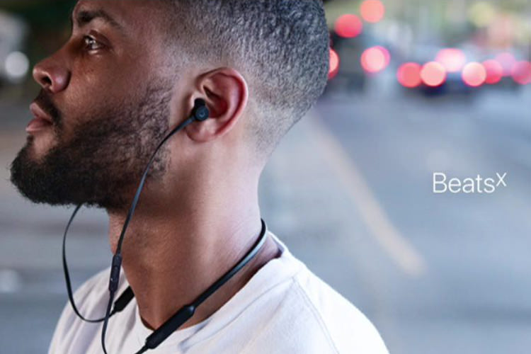 اپل از هدفون های بی سیم Solo3 ،Powerbeats3 و BeatsX تحت برند بیتس رونمایی کرد