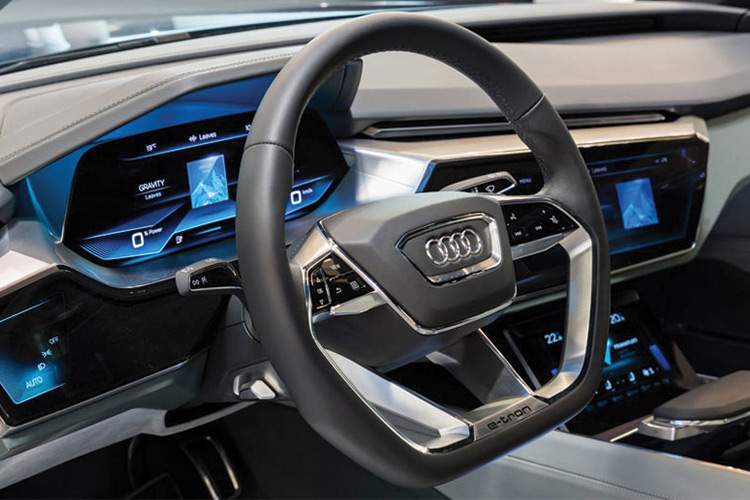 Audi A8 / سدان آئودی A8