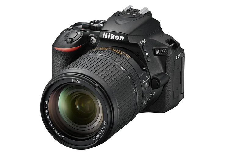 نیکون D5600 قابلیت های متعددی را برای عکاسان مبتدی به همراه دارد