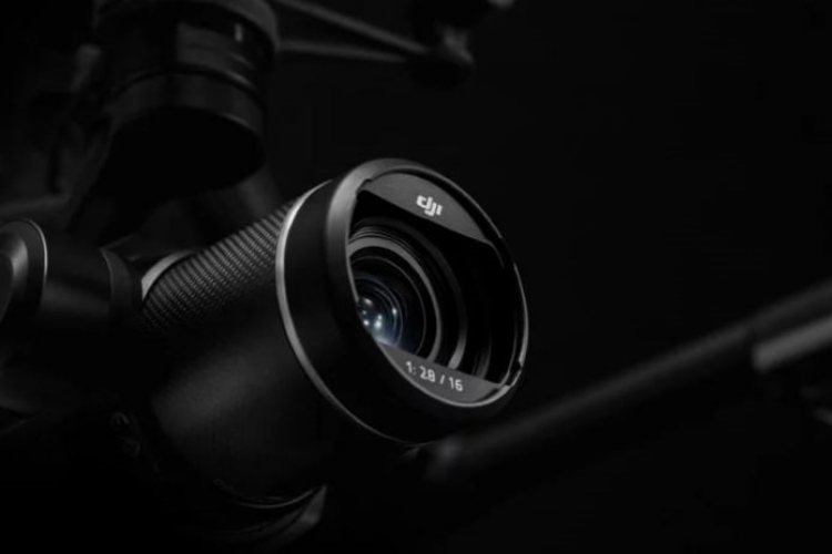 دوربین DJI Zenmuse X7 معرفی شد