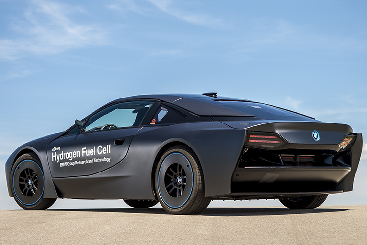 BMW i8 hydrogen fuel cell 
