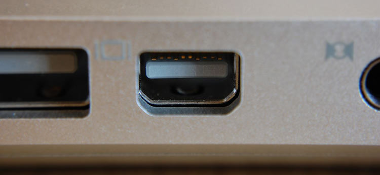 مینی دیسپلی پورت / Mini DisplayPort