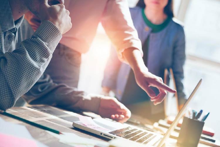 ۱۴ ترفند کلیدی برای کسب و کارهای کوچک از زبان اهل فن