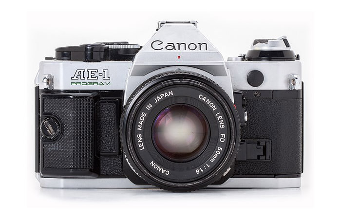 دوربین Canon AE-1