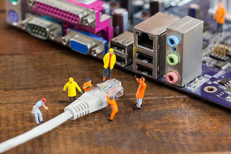 اتصال مجدد اینترنت برخی مناطق همچنان در انتظار صدور مجوز