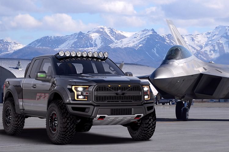 فورد F-22 رپتور؛ تلفیقی از پیکاپ و هواپیمای جنگنده
