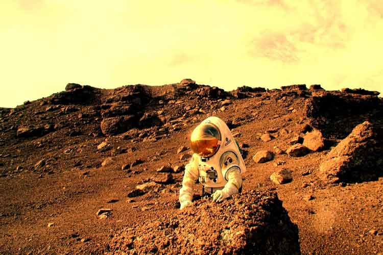 نخستین کلونی انسان در فضا چه زمانی ساخته میشود؟