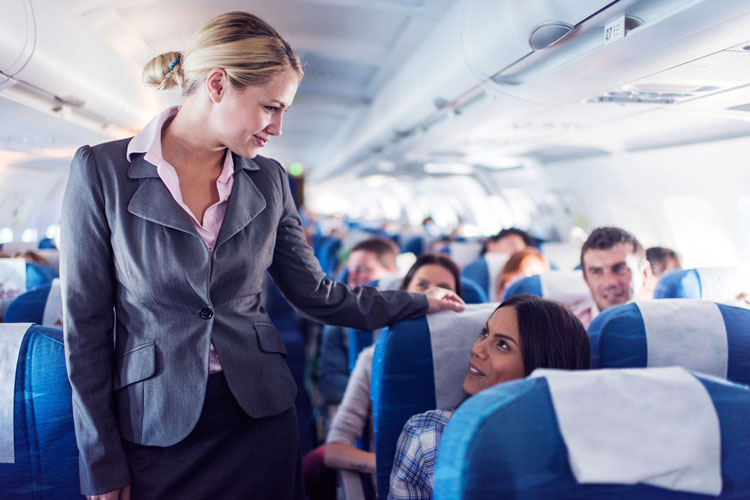 رازهایی که مهمانداران هواپیما در مورد مسافران می‌دانند