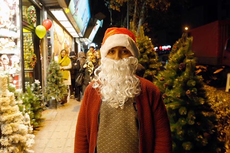 حال و هوای کریسمس و سال نو میلادی در ایران