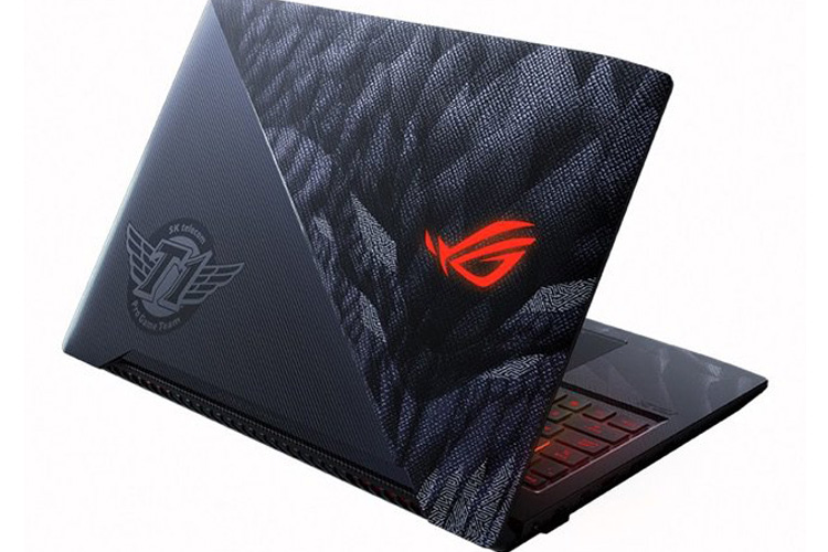 ایسوس از لپ تاپ گیمینگ ROG Strix SKT T1 Hero در CES 2018 رونمایی کرد