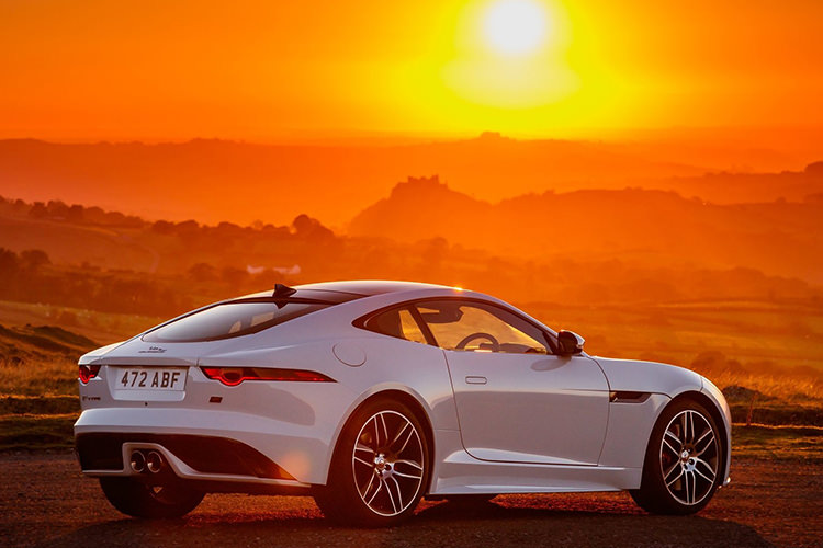 Jaguar F-Type Chequered Flag Edition