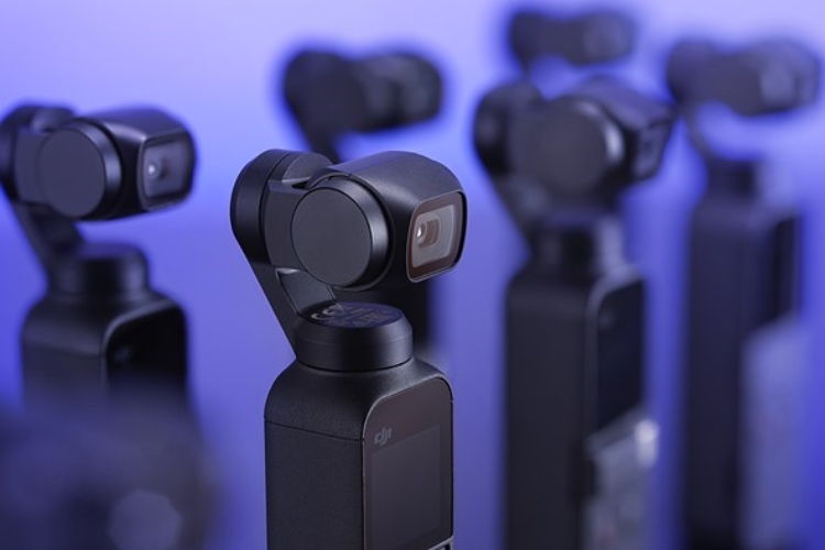 DJI Osmo Pocket رونمایی شد؛ کوچکترین گیمبال سهمحوره دنیا