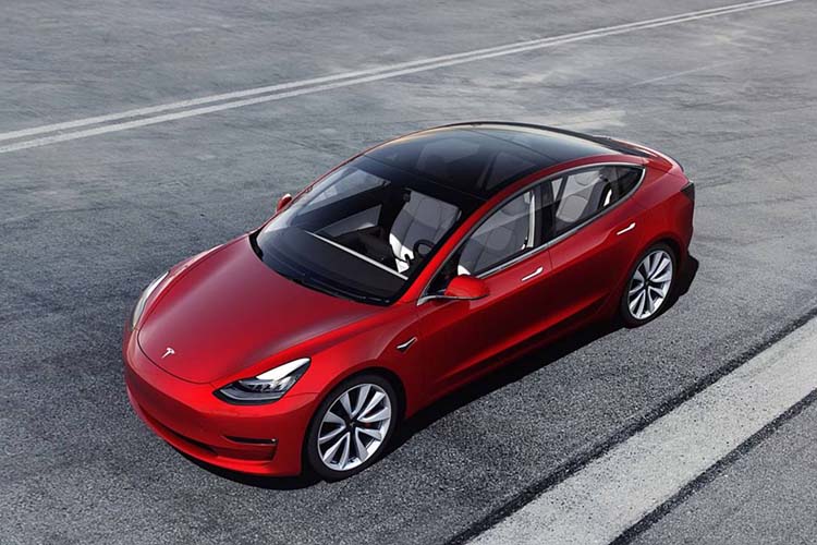 TESLA MODEL 3 / تسلا مدل 3