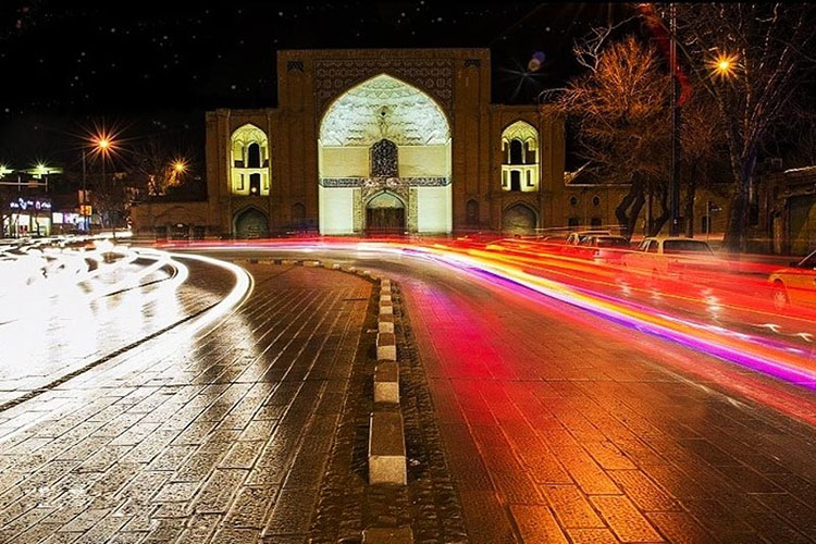 اولین خیابان طراحی شده ایران کجاست؟