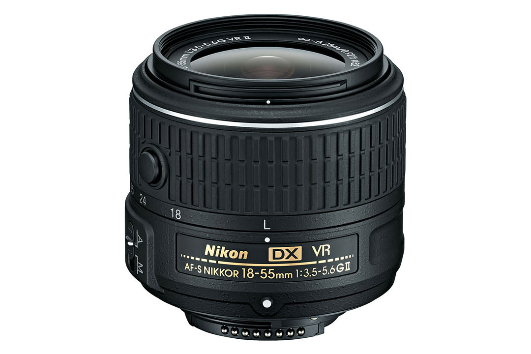 نیکون AF-S DX Nikkor 18-55mm f/3.5-5.6G VR