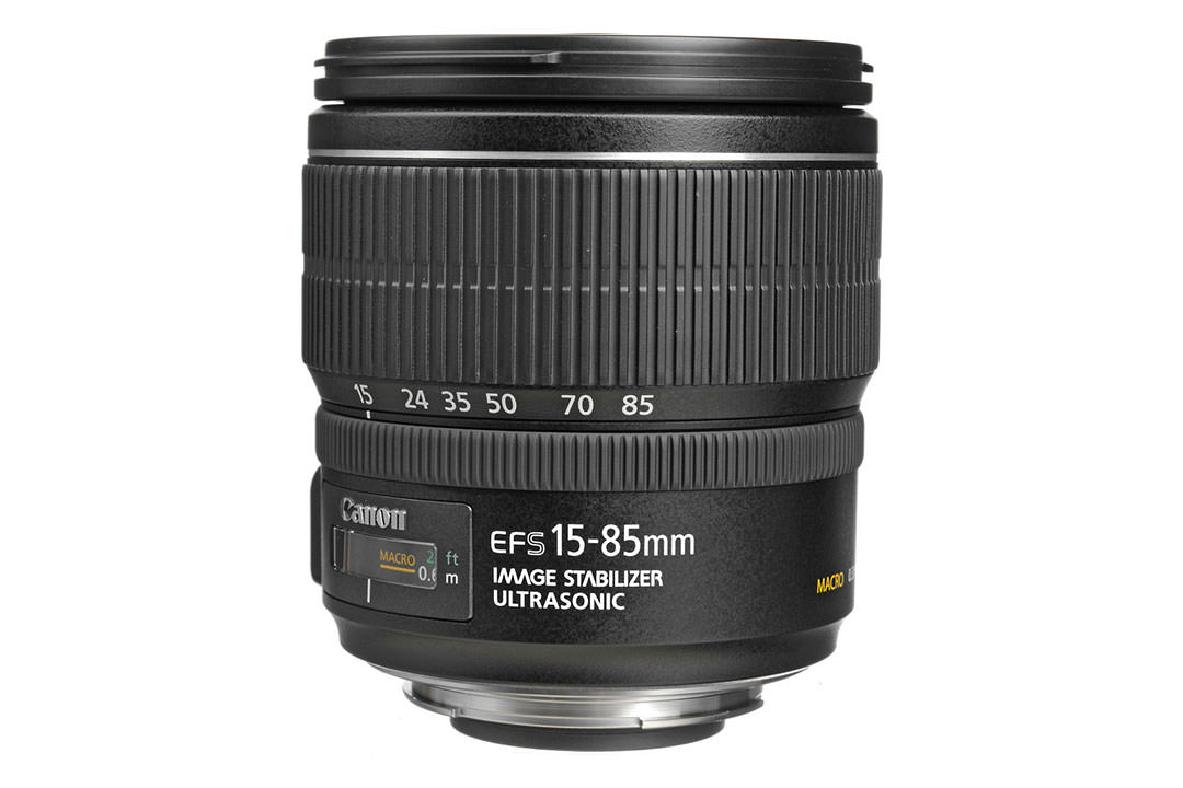 Canon EF-S 15-85mm f/3.5-5.6 IS USM	