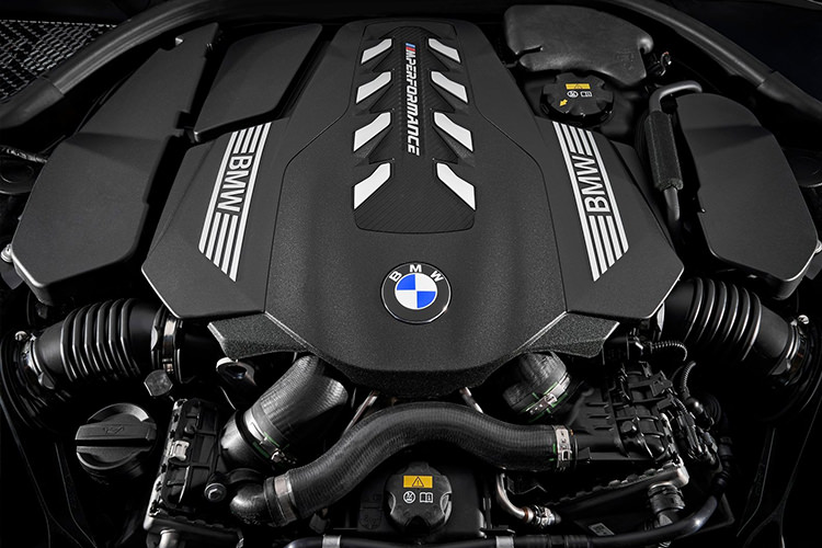BMW 8 Series 2019 / بی ام و سری 8