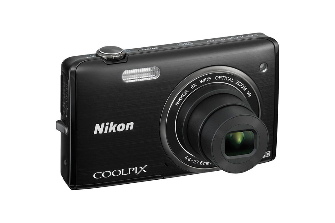 Nikon Coolpix S5200	