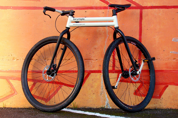 دوچرخه‌ی بایسیمپل، طرح انقلابی بدون زنجیر با دو محور متحرک