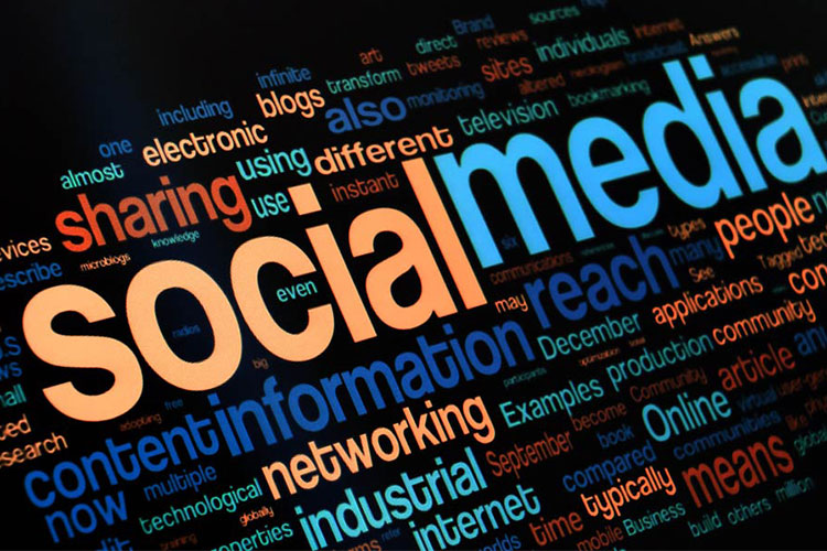 عوامل تأثیرگذار در موفقیت شبکه‌های اجتماعی