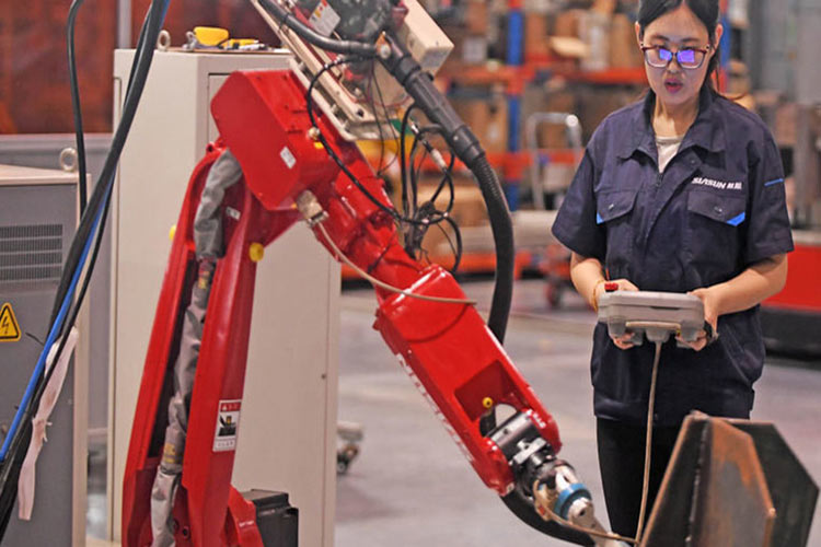 انقلاب رباتیکی آسیا، چه پیامدی برای کارگران دارد