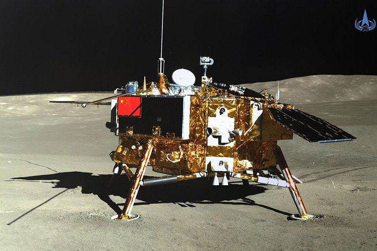 سطح‌ نشین قمری چین موفق به رشد پنبه روی سطح ماه شد