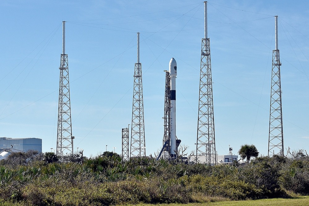 Falcon 9 Rcoket / راکت فالکون 9