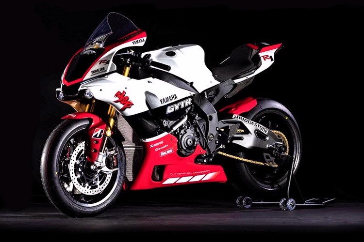 yzr f1