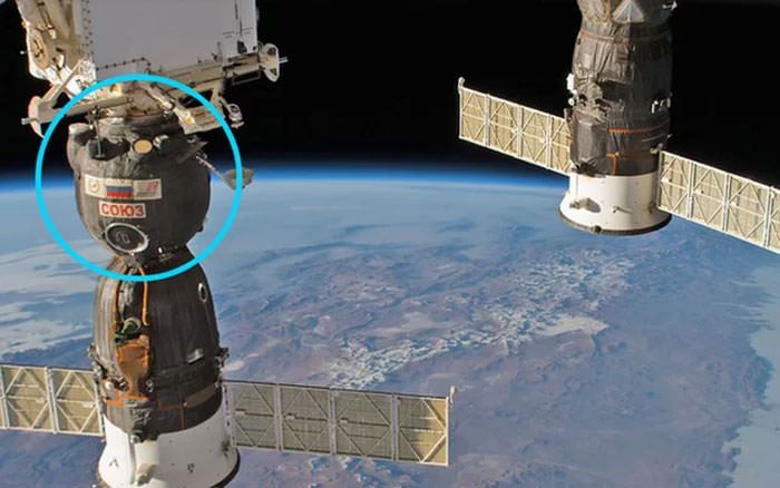 سوراخ در ایستگاه فضایی بین المللی ISS