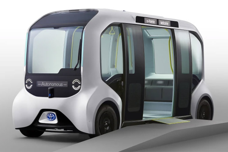 اولین خودرو برقی تویوتا با باتری حالت جامد، سال ۲۰۲۰ رونمایی می‌شود