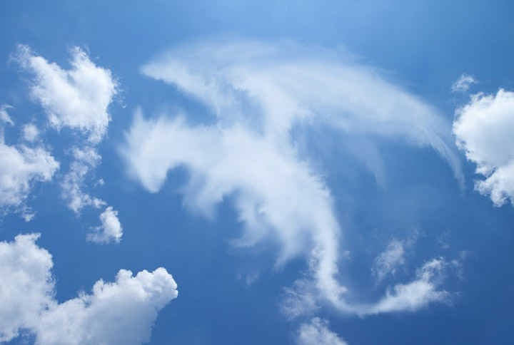 در این تصور ابر می‌بینید یا اژدها؟